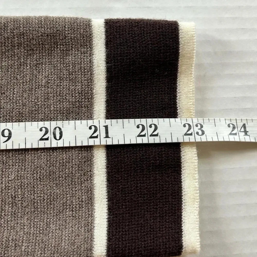 Tuckernuck Brown Cardigan Sweater Size L - Picture 8 of 10